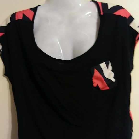 Top - Picture 2 of 5